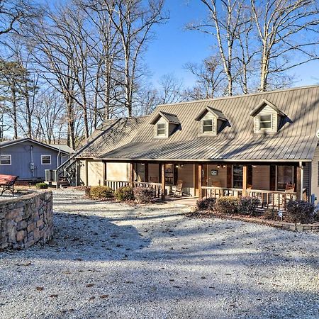 The Captains Quarters In Rogers With Covered Porch! Villa Exterior photo