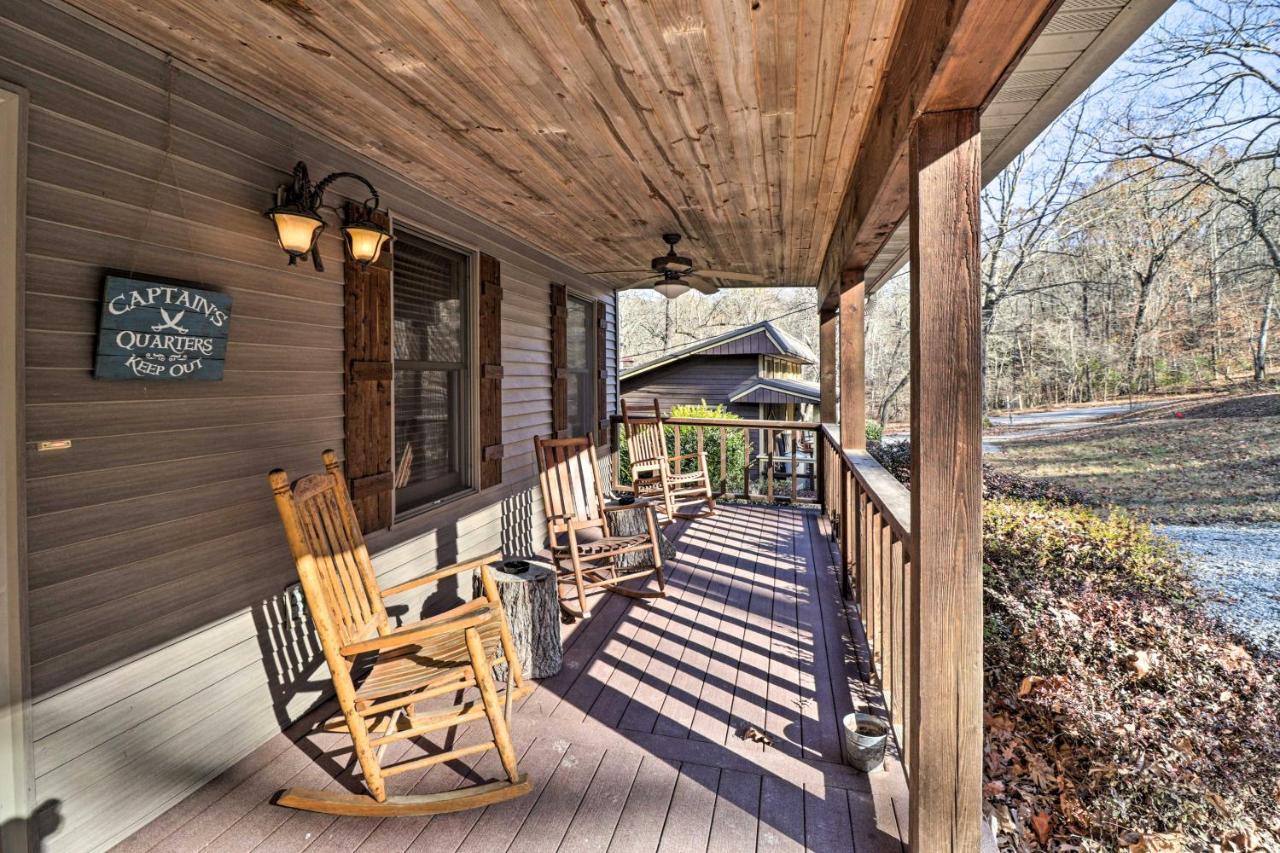 The Captains Quarters In Rogers With Covered Porch! Villa Exterior photo